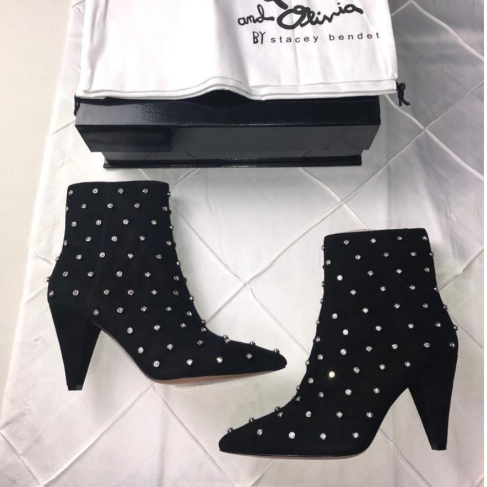 Alice Olivia Raken crystal bootie as 7 new in box